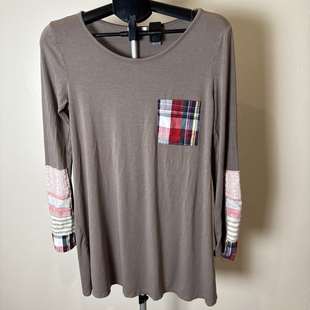 12 PM Mon Ami Oversized T Shirt With Patch Quilt Sleeves Large So Soft